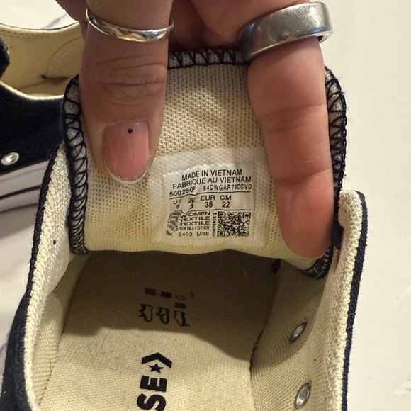 Converse Platform Low Top Sneakers - Picture 2 of 5